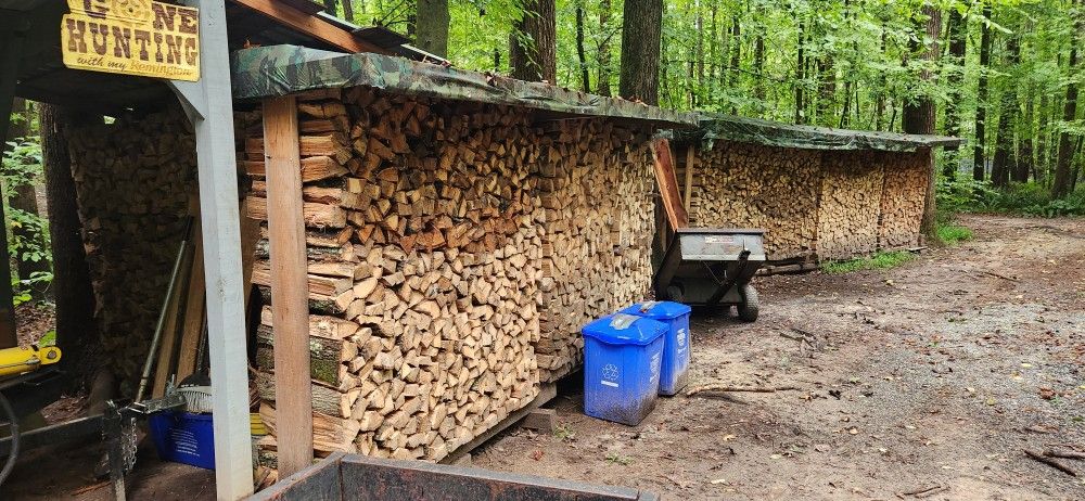 Seasoned Firewood Oak, Cherry,and Hickory