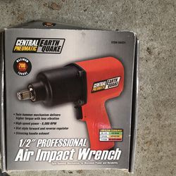 1/2 in. Professional Air Impact Wrench Earthquake - 700 Ft/lb