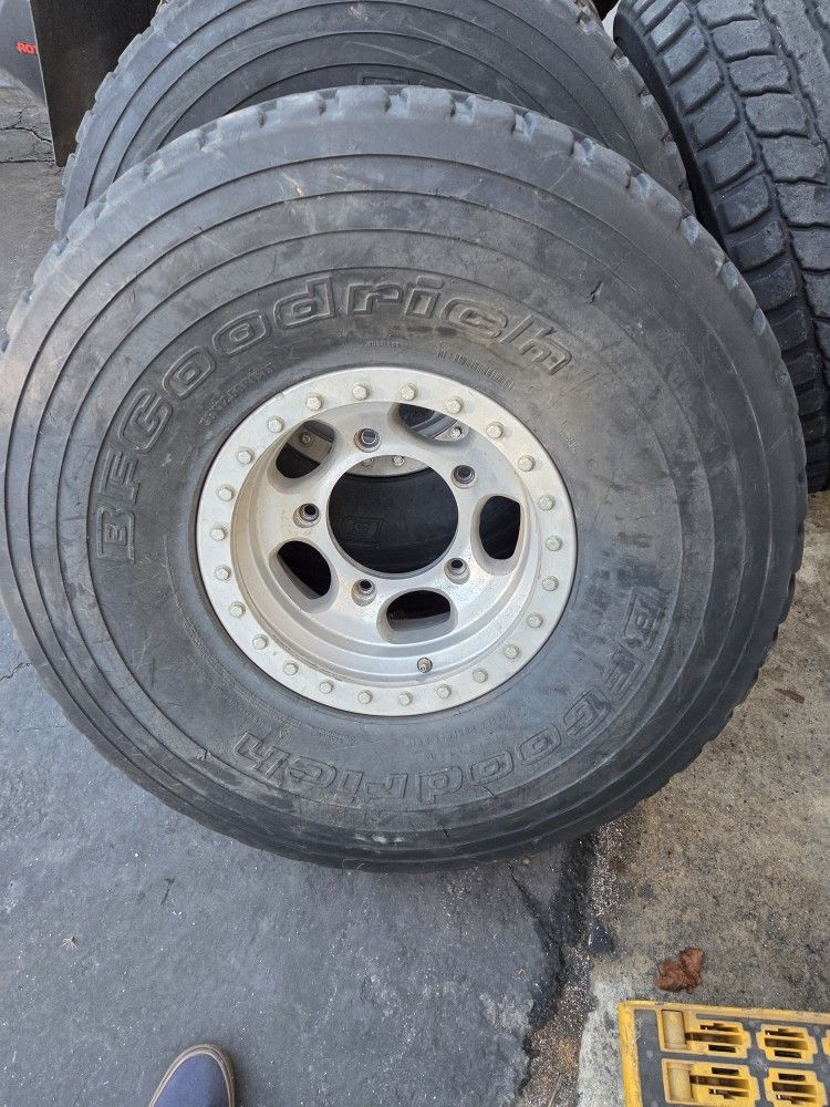 Bfg Baja Project Tires X Ultra Wheels 5 Wide 