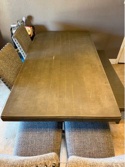 Dinning Table