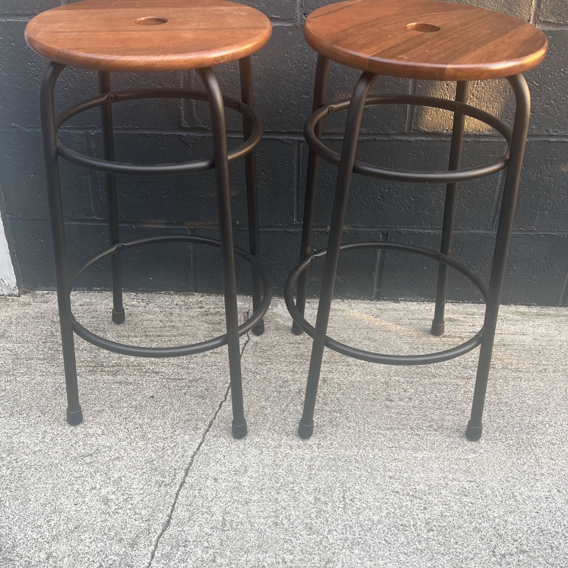 Pair of West Elm Counter Stools for Sale in Sumner, WA OfferUp
