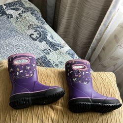 Hardly Used Toddler Size 11 Rain Boots 