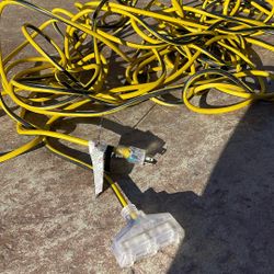 100 Ft 12/3 Extension Cord 