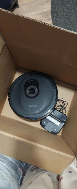 Robot Vacuum & Mop
