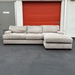 FREE DELIVERY - Modern Deep Seat Lounge Sectional Sofa Couch by Ashley- Retail $3.8k