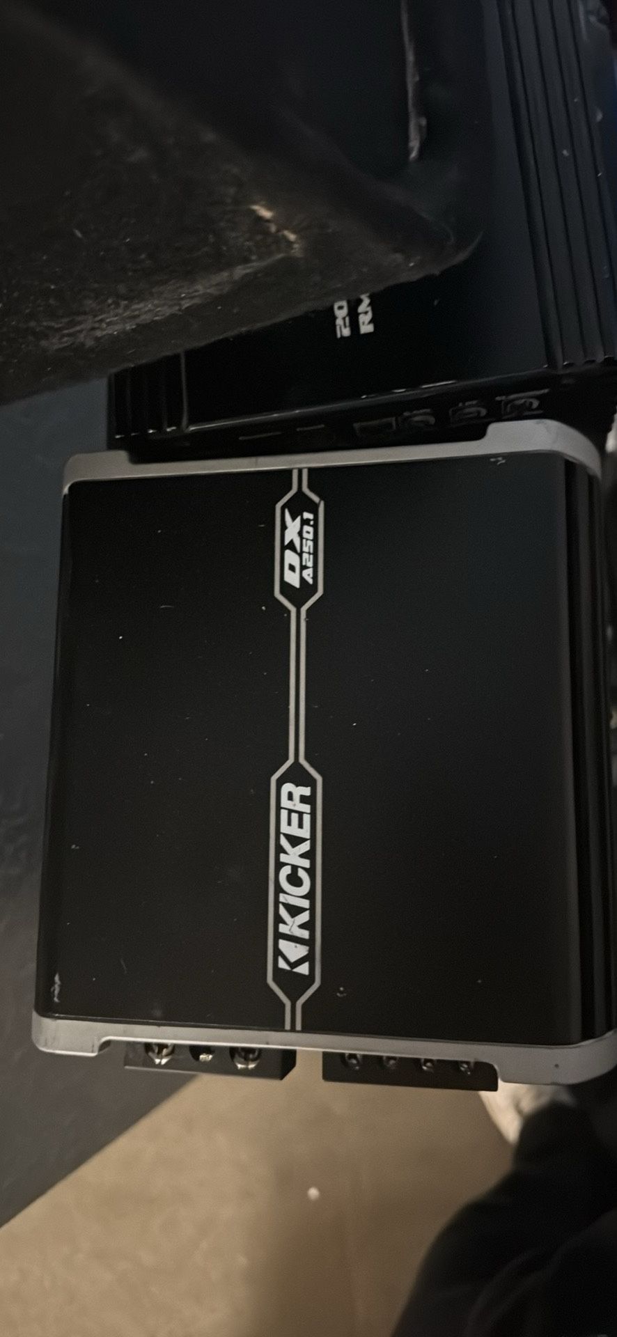 Kicker Amplifier DX A250.1