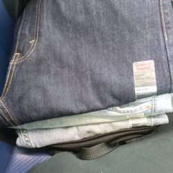BRAND NEW LEVI'S 