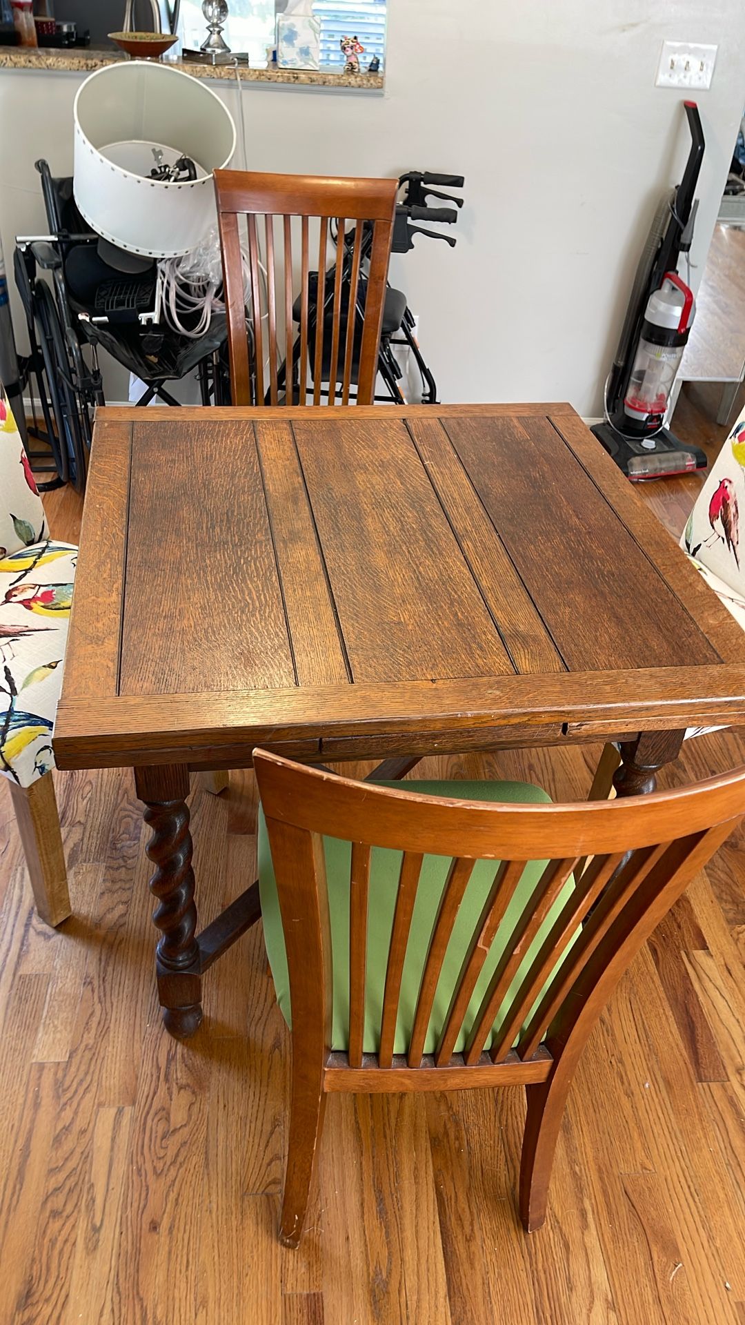 Brand New Solid Oak kitchen table