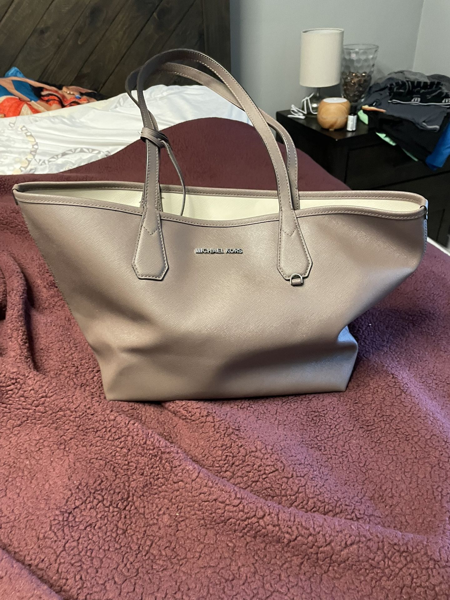 Michael Kors Tote