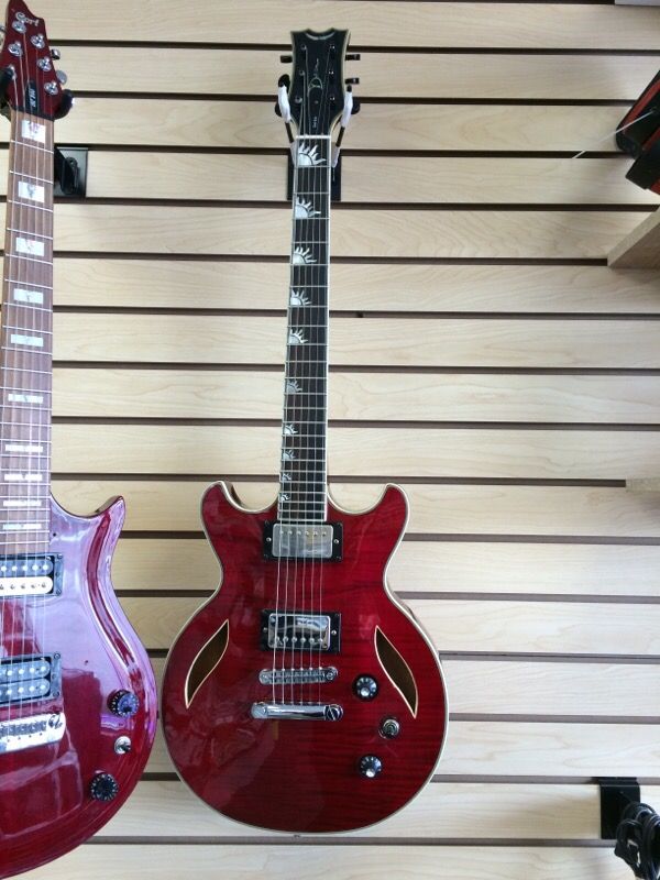 Dean Del Sol Semi-Hollow Body Guitar (Red)