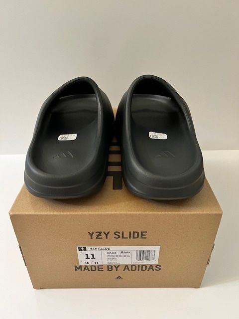 adidas gazelle silver green womens Adidas Yeezy Slide Dark Onyx (Infants) – Kicks Machine