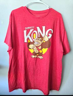 Donkey Kong Men's Size XL T-Shirt!