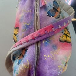 Magnifique Leather Hand Bag/ Purse/ Tote