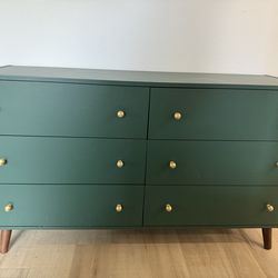 Green Dresser