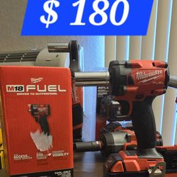 ilwaukee
M18 FUEL 18V Lith-Ion Brushless Cordless  Impact Wrench w/3/8 in. 