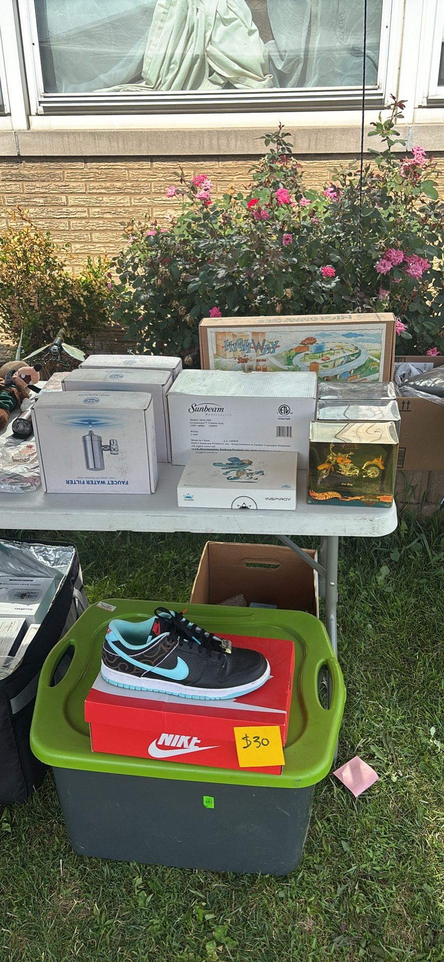 Block Yardsale