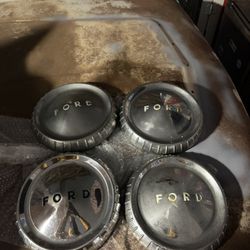 Ford  Vintage Hubcaps 