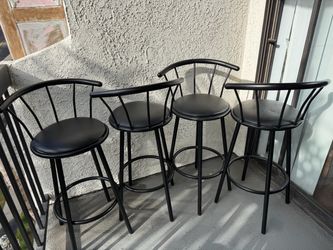 4 barstools