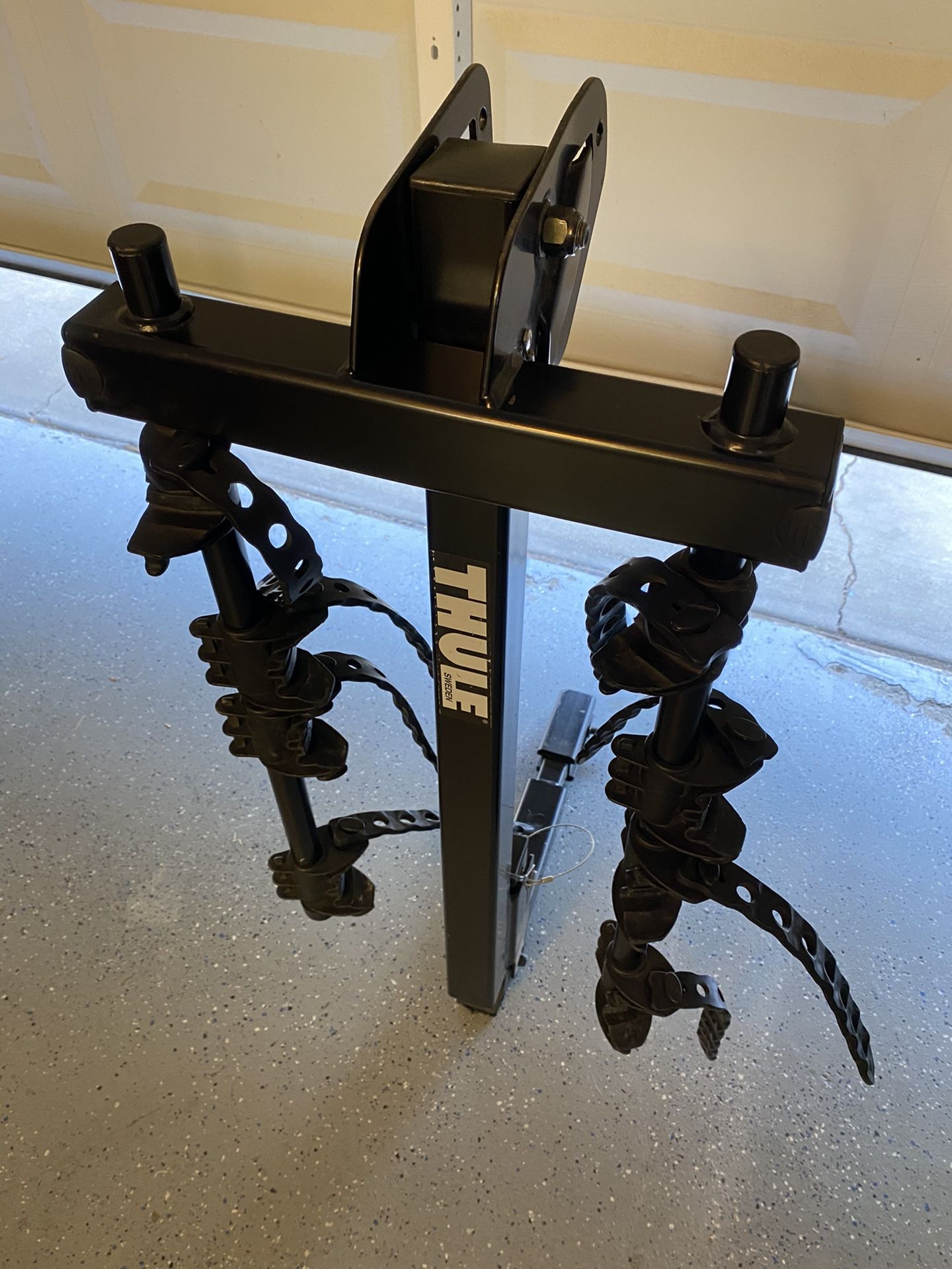 Thule 4 bike rack - Pending pickup