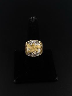 Tri color gold eagle ring