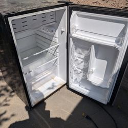 Mini Refrigerador Usado