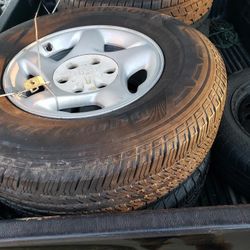 En Venta Estas Yantas En Venta Buenas Condiciones