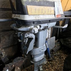 Outboard Motor Low Hours 