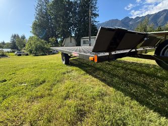 2007 Shoreland'r Utility Tilt Trailer