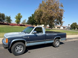 1987 Dodge Dakota