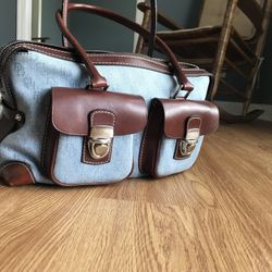 Dooney And Bourke Purse