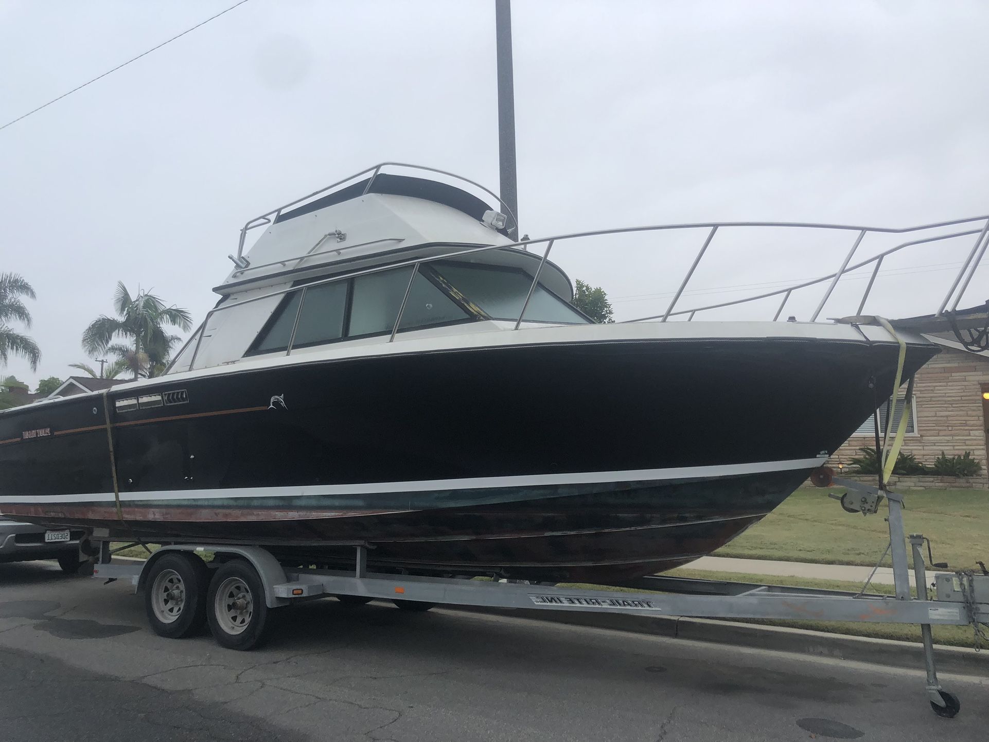 29’ sportfisher & trailer