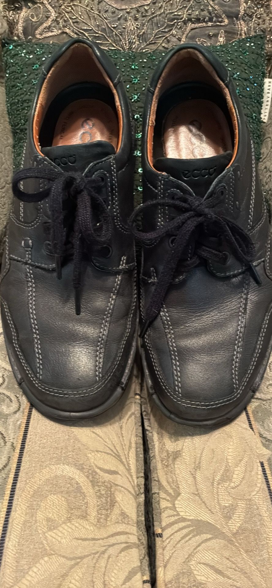 Ecco men’s Shoes