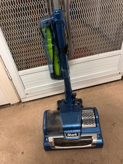 Shark Rocket Powerhead Vacuum Cleaner.