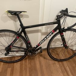 56cm Giant Advanced Carbon Road Bike With Campy Record Carbon 10sp