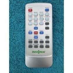 Insignia 7J12A Genuine Audio Remote Control Silver - Tested and Working