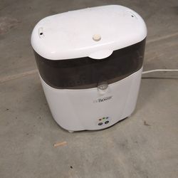 Dr Brown’s Deluxe Baby Bottle Sterilizer