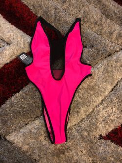 Brand new highlight pink bathing suit 👙 size large