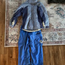 womens Ski Apparel Columbia, Volcom Etc