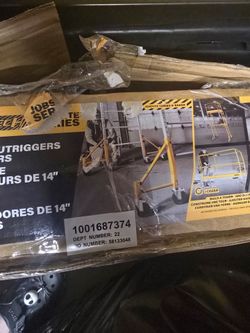 Metaltech outrigger for baker scaffolding