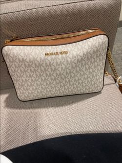 Michael Kors Women's Jet Set Large Crossbody Bag