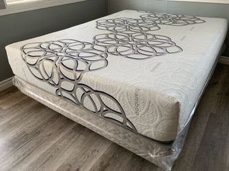 Full Size Sky Comfort Bamboo Hybrid Cooling Gel Memory Foam Mattress