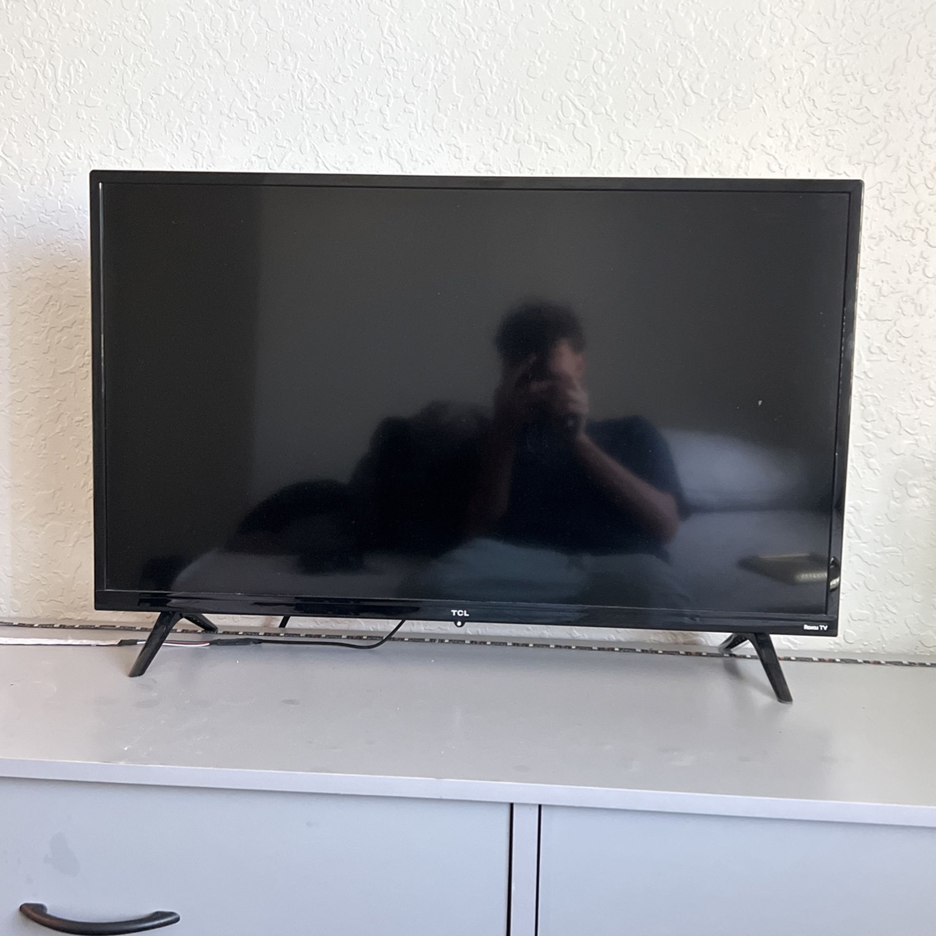 TCL Tv 32”