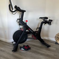 Peloton Bike