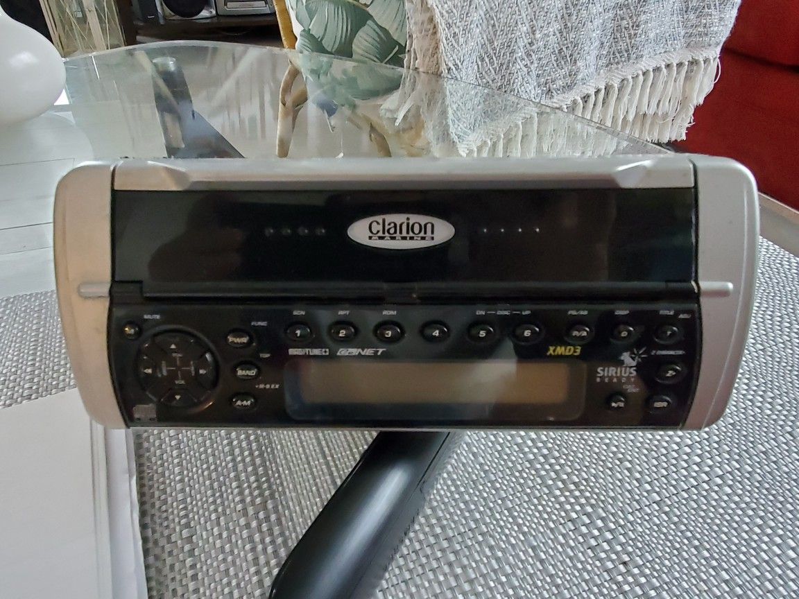 CLARION XMD3 MARINE STEREO SiRIUS