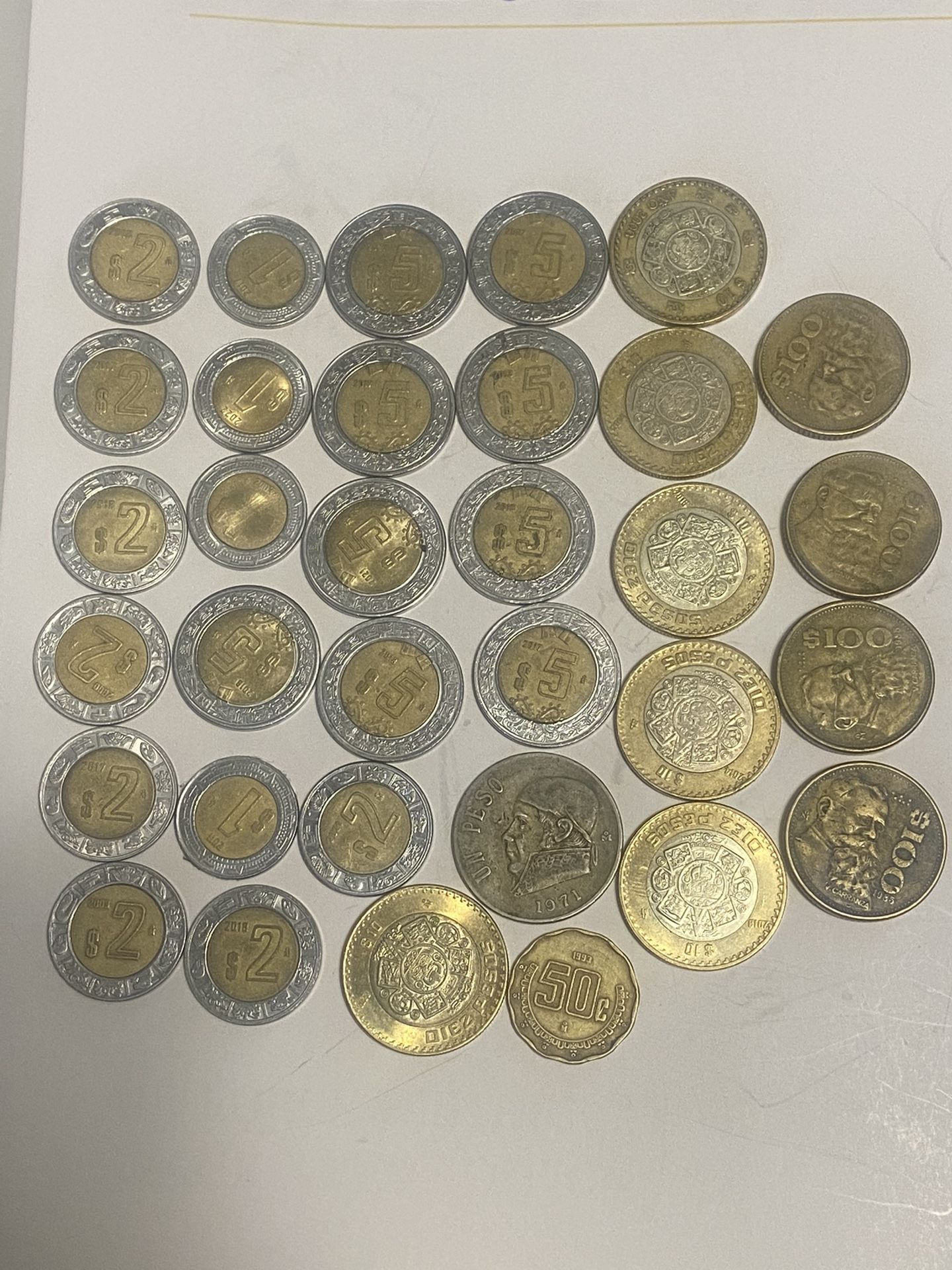 33 monedas mexicanas de colección diferentes años pido 70 por todas el precio es firme