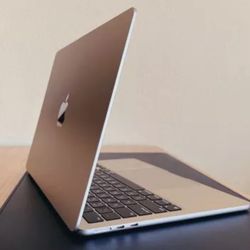 Apple MacBook Air 15 Inch