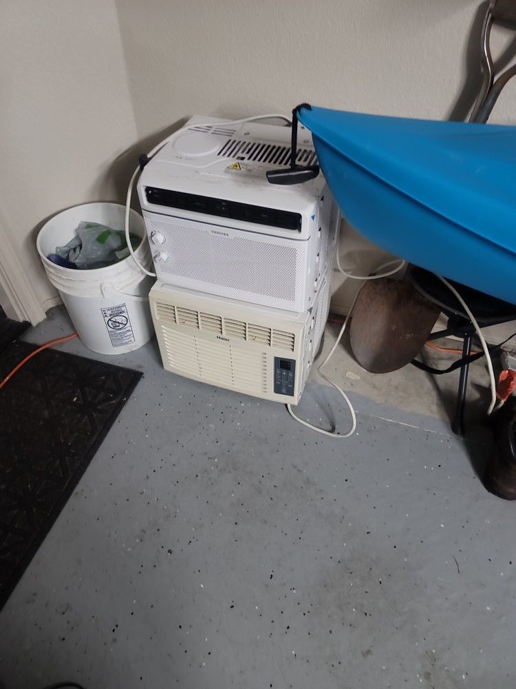 2 5k Btu Window AC'S