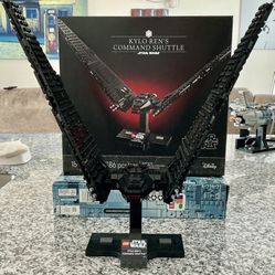 Lego Star Wars Kylo Ren's Command Shuttle  #75406