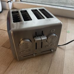 Cuisinart Toaster