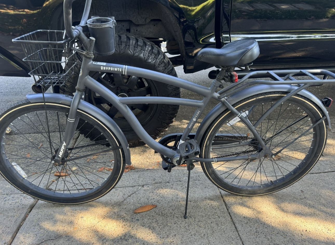 very Nice Solid cruiser Huffy Bike Beach Cruiser